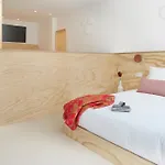 Guest house Feelfree Antiguo