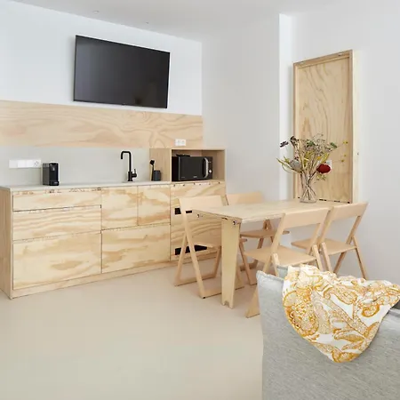 Feelfree Antiguo Maison d'hôtes 3*