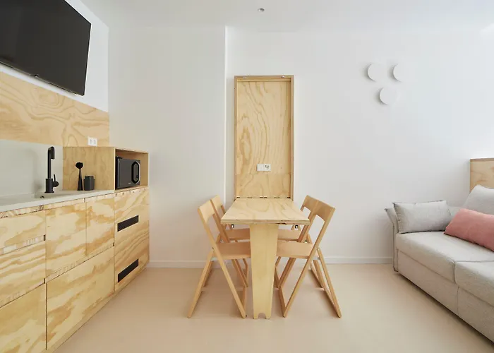 Feelfree Antiguo Πανσιόν